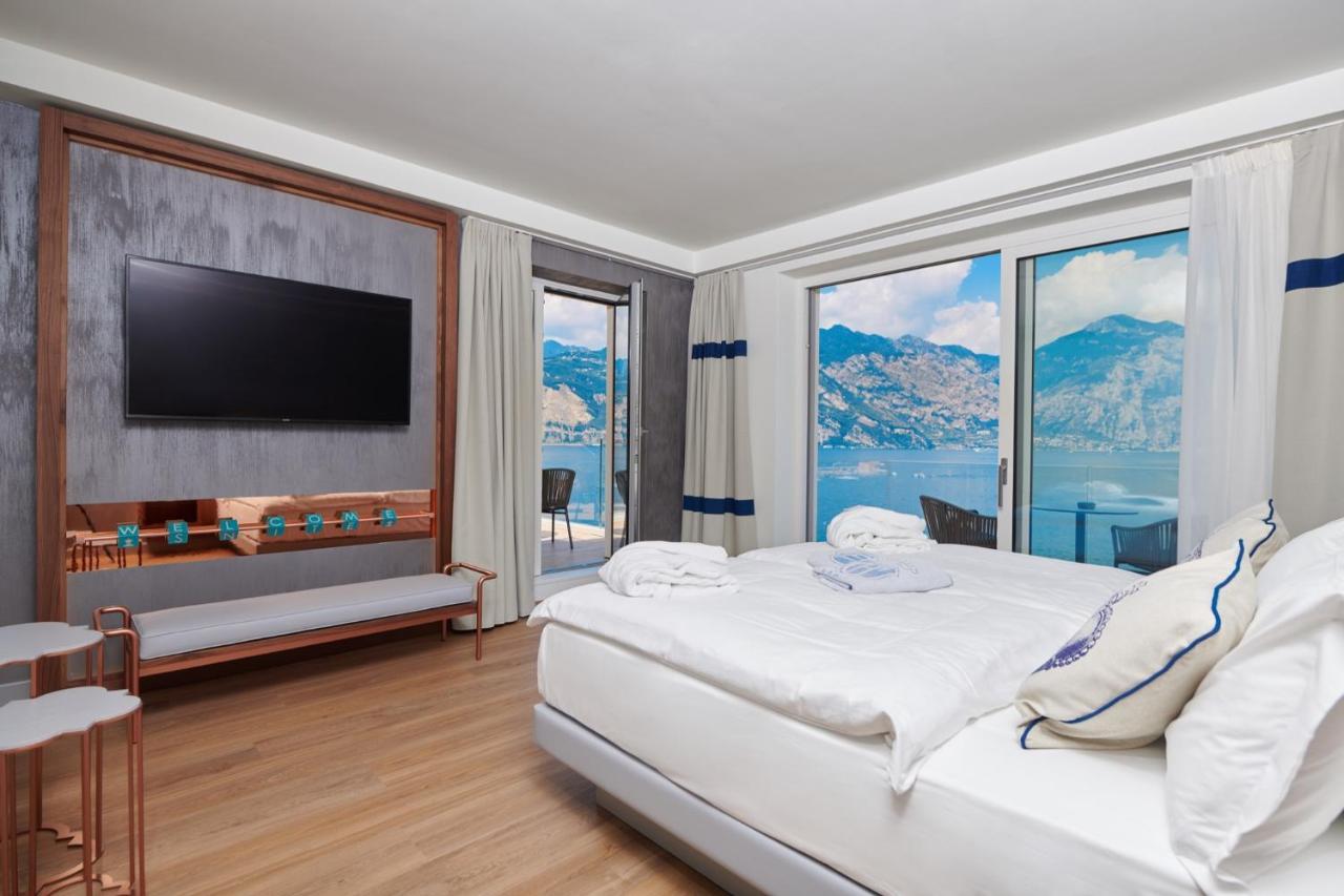 Hotel Castello Lake Front Malcesine Bagian luar foto